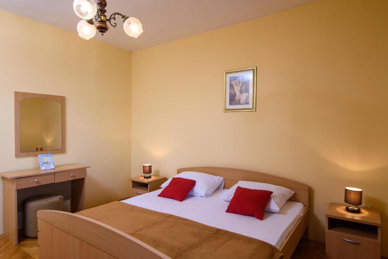 Apartmen Karmen 2 Trogir Exteriér fotografie